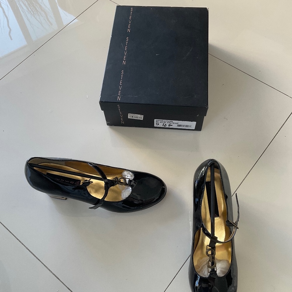Steve Madden patent leather never worn